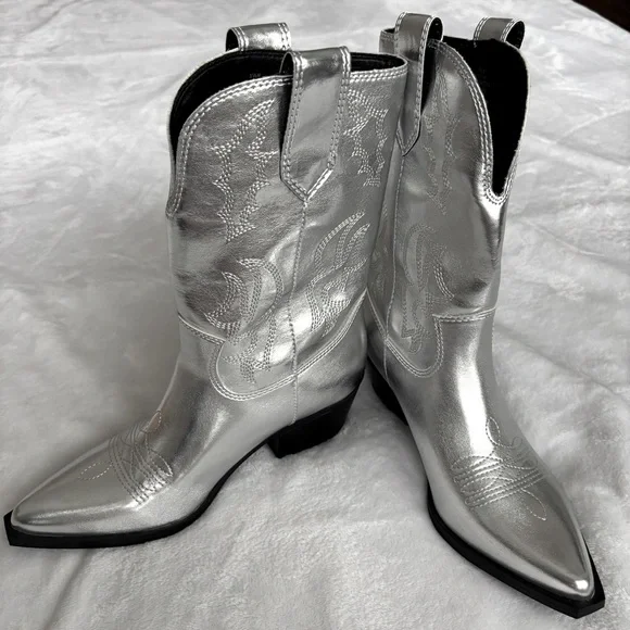 INDIGO RD Yoley Metallic Silver Mid-Calf Cowboy Boots--NEW--5.5 - Picture 3 of 13